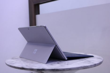 Surface Pro 6 ( i7/16GB/512GB ) + Type Cover 3